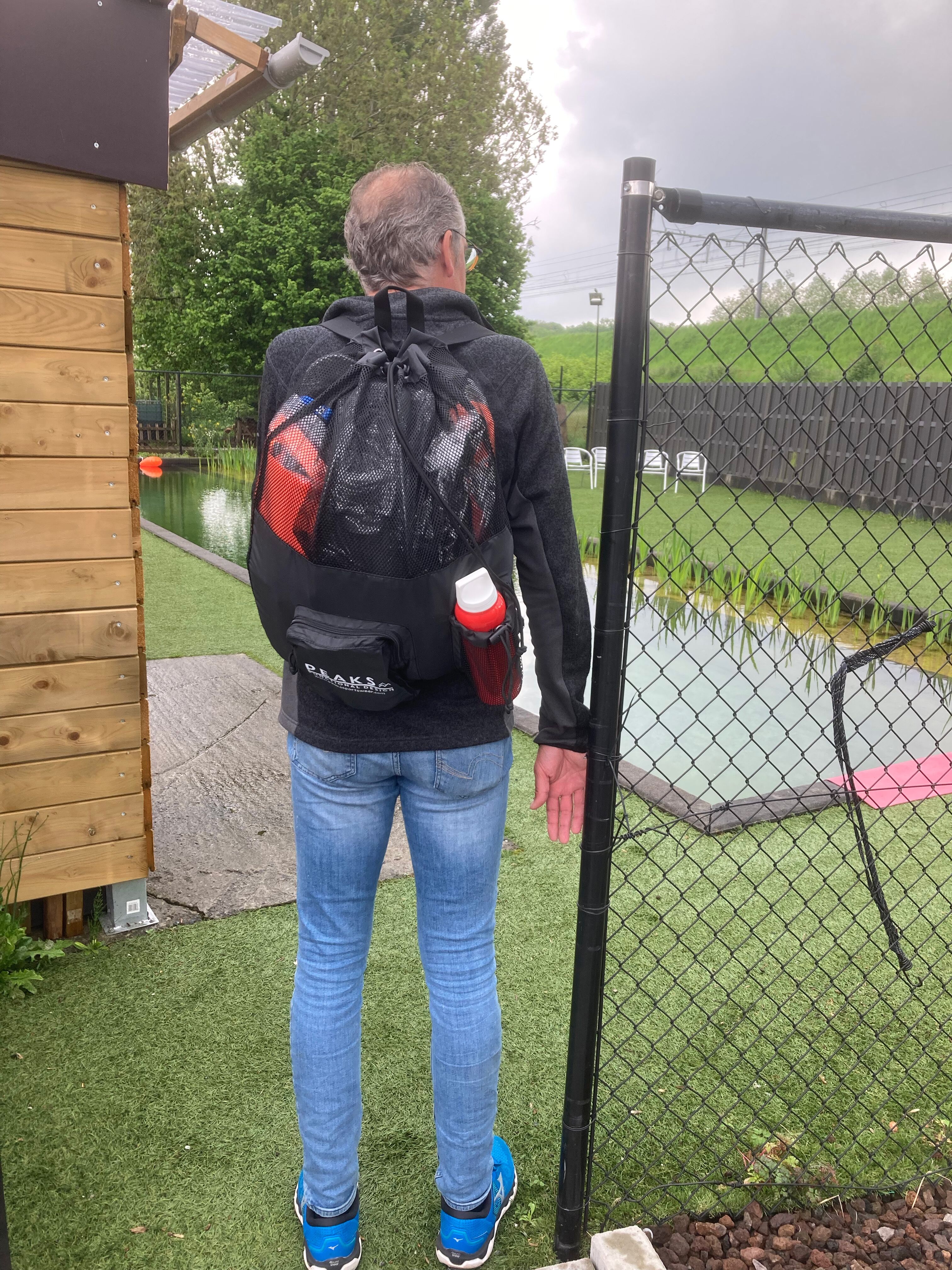 PEAKS swimmers mesh back pack - Afbeelding 2